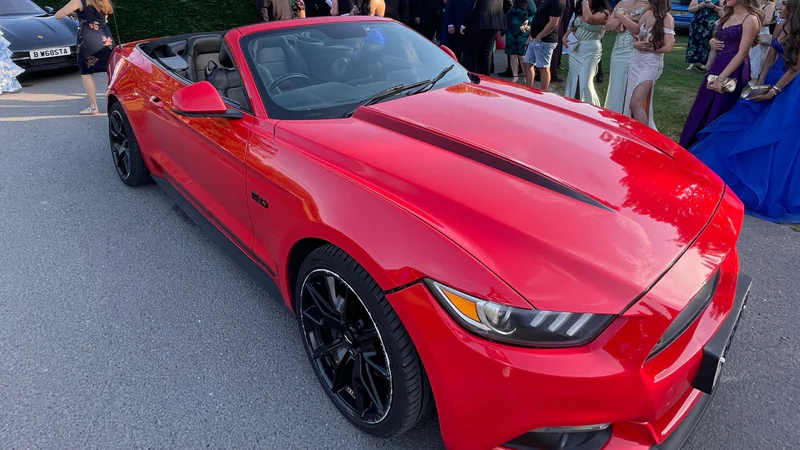 2018 Ford Mustang GT in London 16