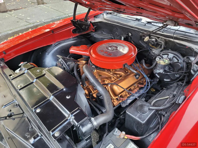 1968 Oldsmobile 442 in New Westminster 5