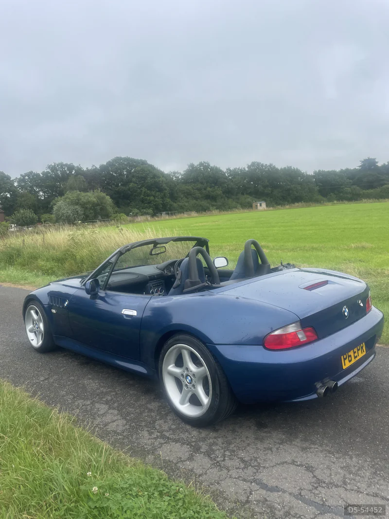 2002 BMW Z3 in Oxted 3