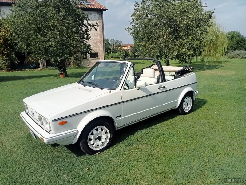 1983 Volkswagen Golf Cabrio Mk1 in Reggio Emilia 2