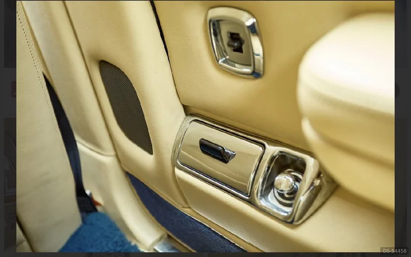 1987 Rolls-Royce Silver Sprit in London 4