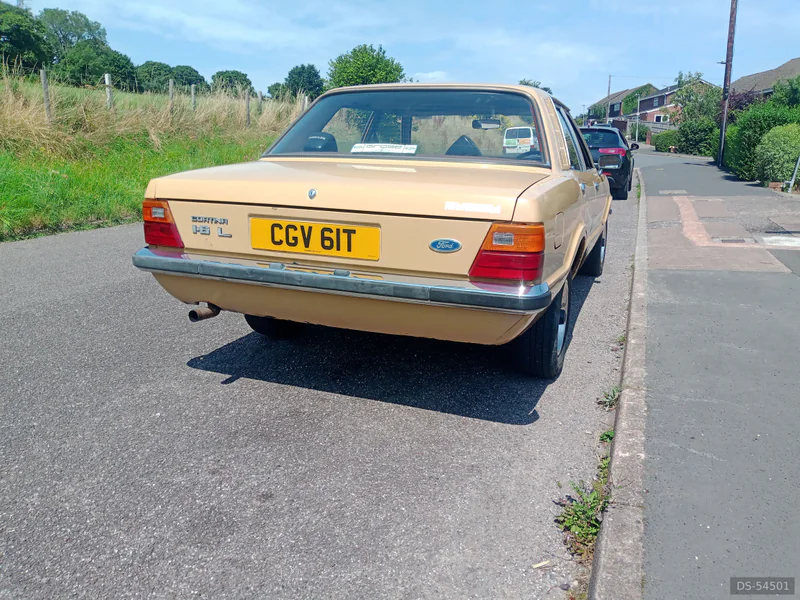 1976 Ford Cortina in Exeter 3
