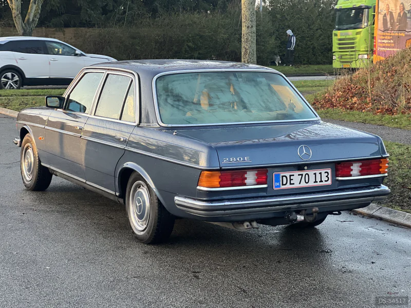 1985 Mercedes-Benz W123 280e in Greve 7