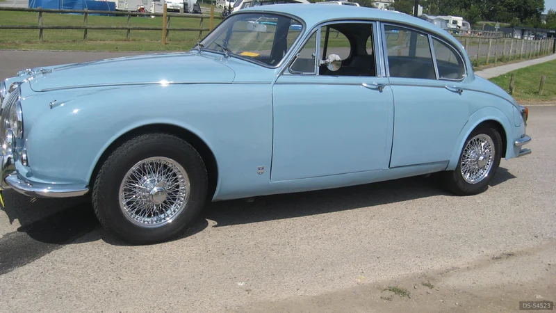 1968 Jaguar Mk2 in Barry 3