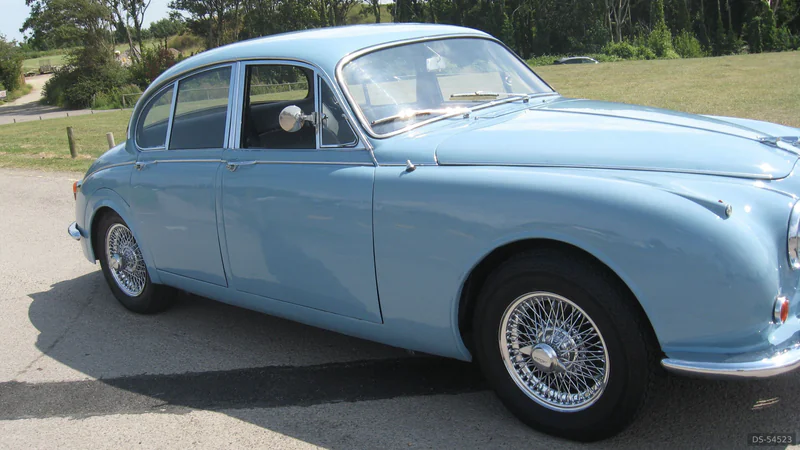 1968 Jaguar Mk2 in Barry 4