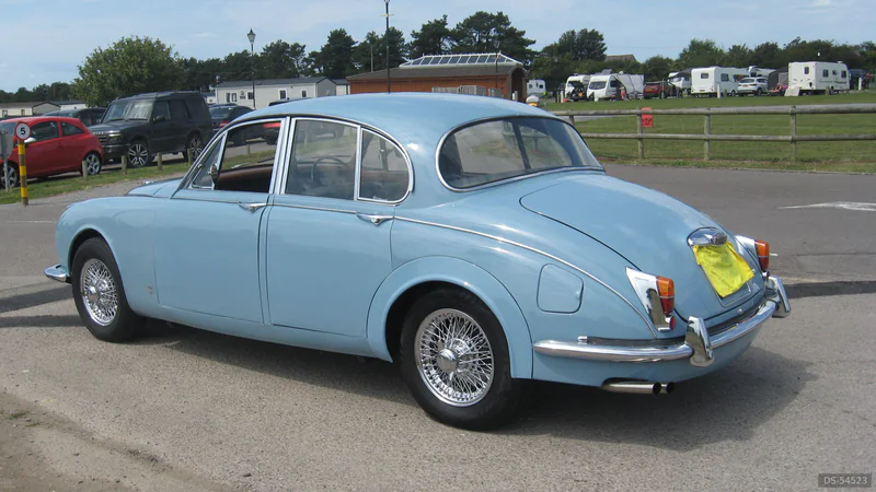 1968 Jaguar Mk2 in Barry 8
