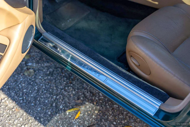 1996 Jaguar Xj6 in Graz 7