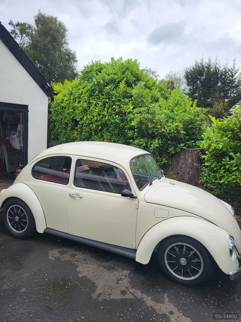 1972 Volkswagen Beetle in East Kilbride, Glasgow 3