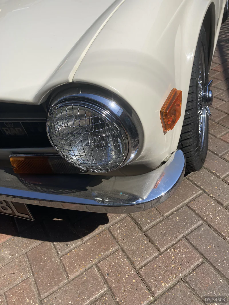 1972 Triumph Tr6 in Benfleet 2