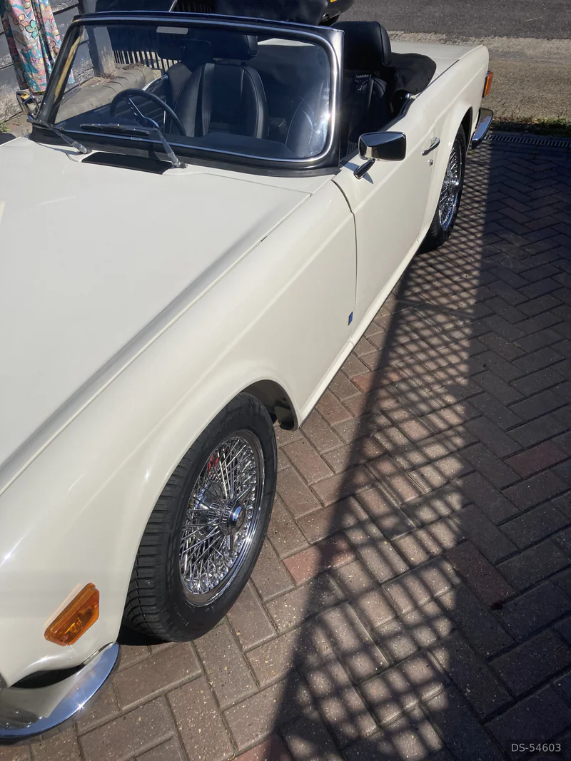 1972 Triumph Tr6 in Benfleet 3