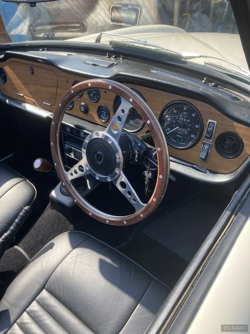 1972 Triumph Tr6 in Benfleet 6