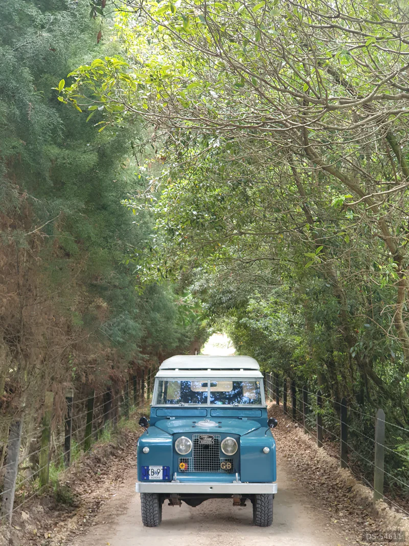 1968 Land Rover Series Defender in Bogotá