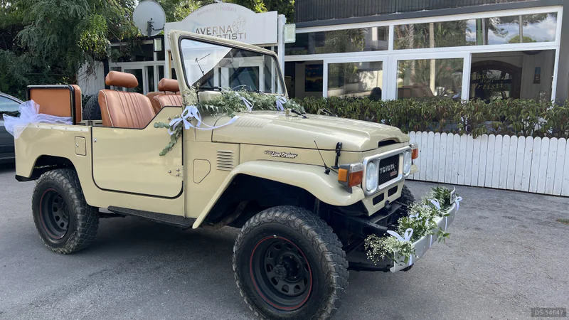 1984 Toyota Bj40 in Capaccio Paestum 4