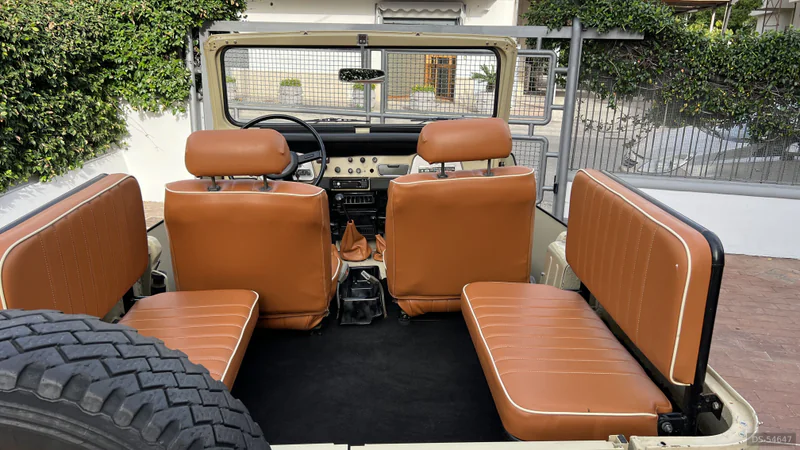 1984 Toyota Bj40 in Capaccio Paestum 12