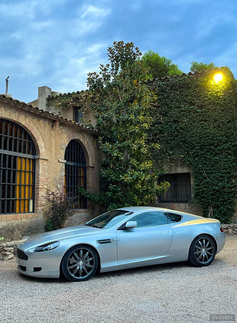 2004 Aston Martin Db9 in Barcelona 3