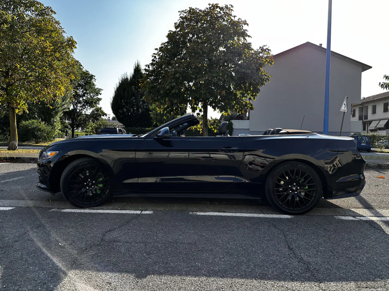 2018 Ford Mustang in Brescia 6