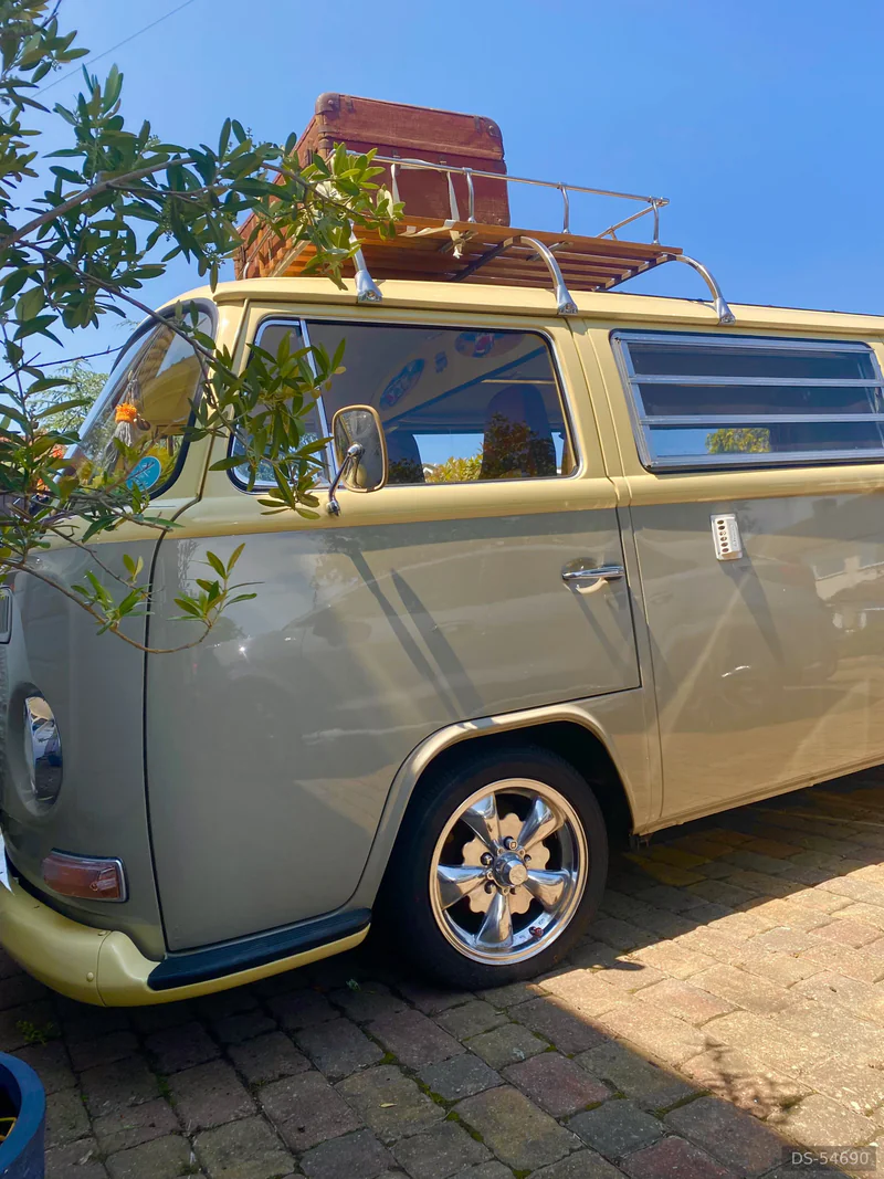 1971 Volkswagen T2 Camper in Leigh On Sea 4