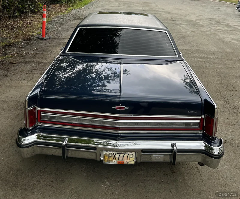 1979 Lincoln Continental in Coquitlam 3