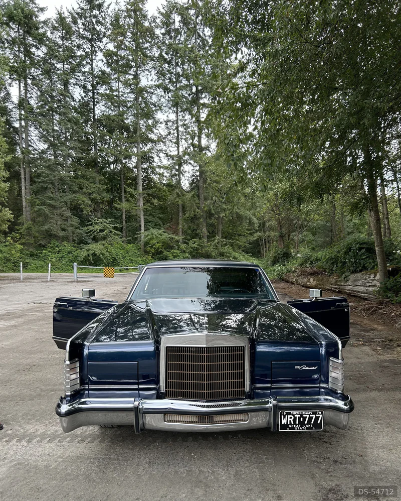 1979 Lincoln Continental in Coquitlam 4