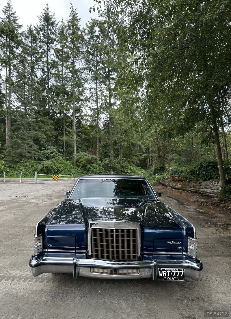 1979 Lincoln Continental in Coquitlam 5