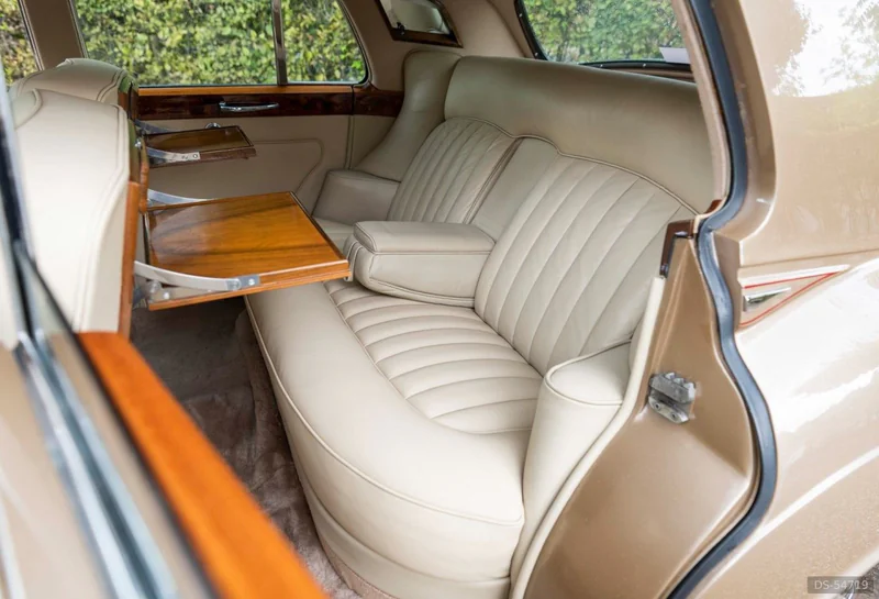 1963 Rolls-Royce Silver Cloud III in Sugiez 4