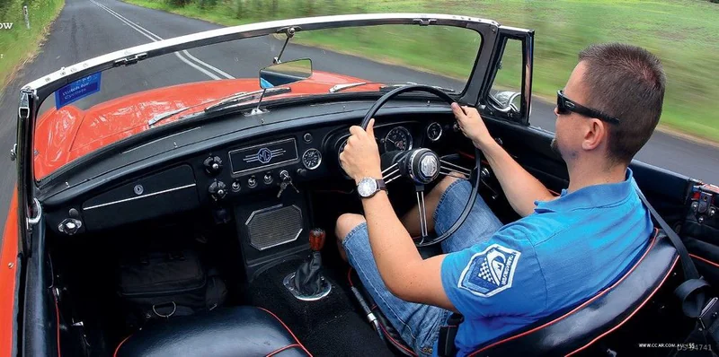 1970 MG Mgb in Lane Cove North 4