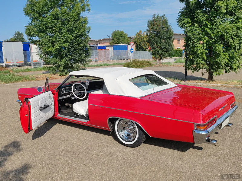 1966 Chevrolet Impala Cabriolet 454 Big Block in Reggio Emilia 12