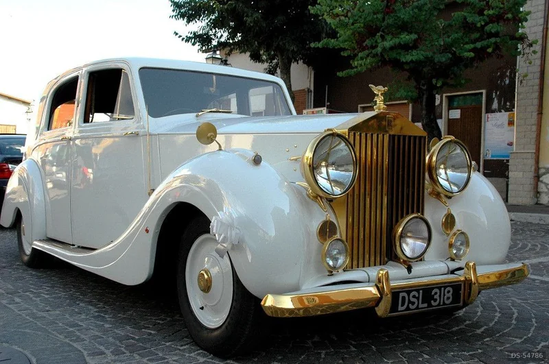 1947 Rolls-Royce Wraith Park Oro in Roma 4