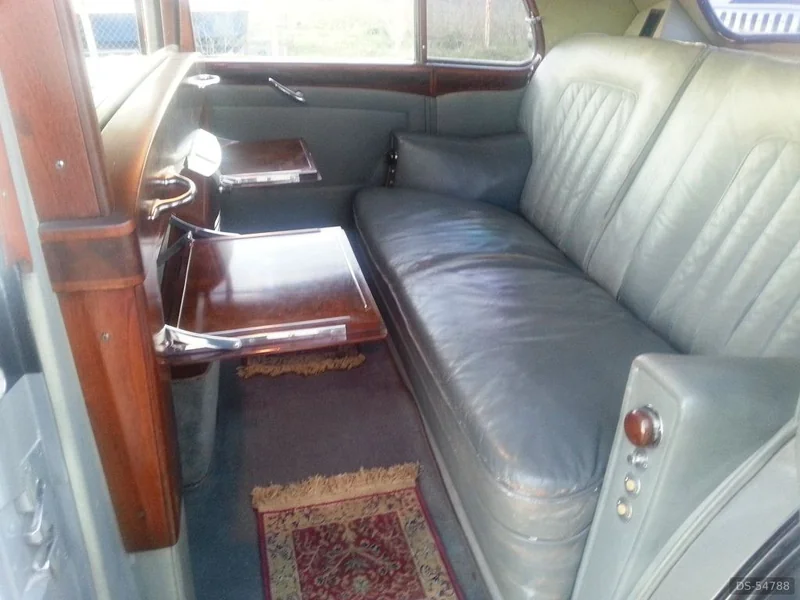 1954 Rolls-Royce Mulliner in Roma 8