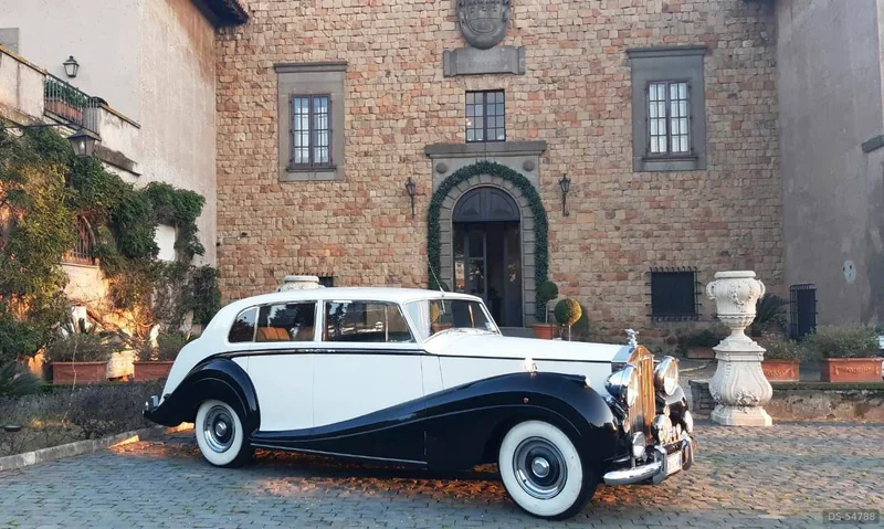 1954 Rolls-Royce Mulliner in Roma 3