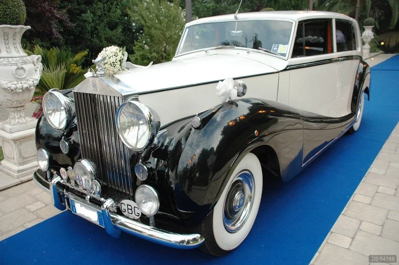 1954 Rolls-Royce Mulliner in Roma 6