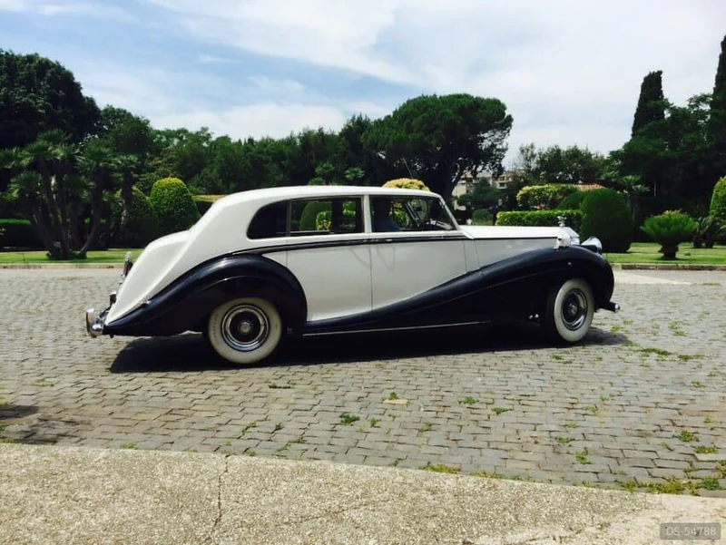 1954 Rolls-Royce Mulliner in Roma 4