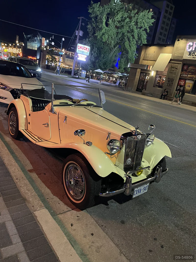 1952 MG Td in London 2