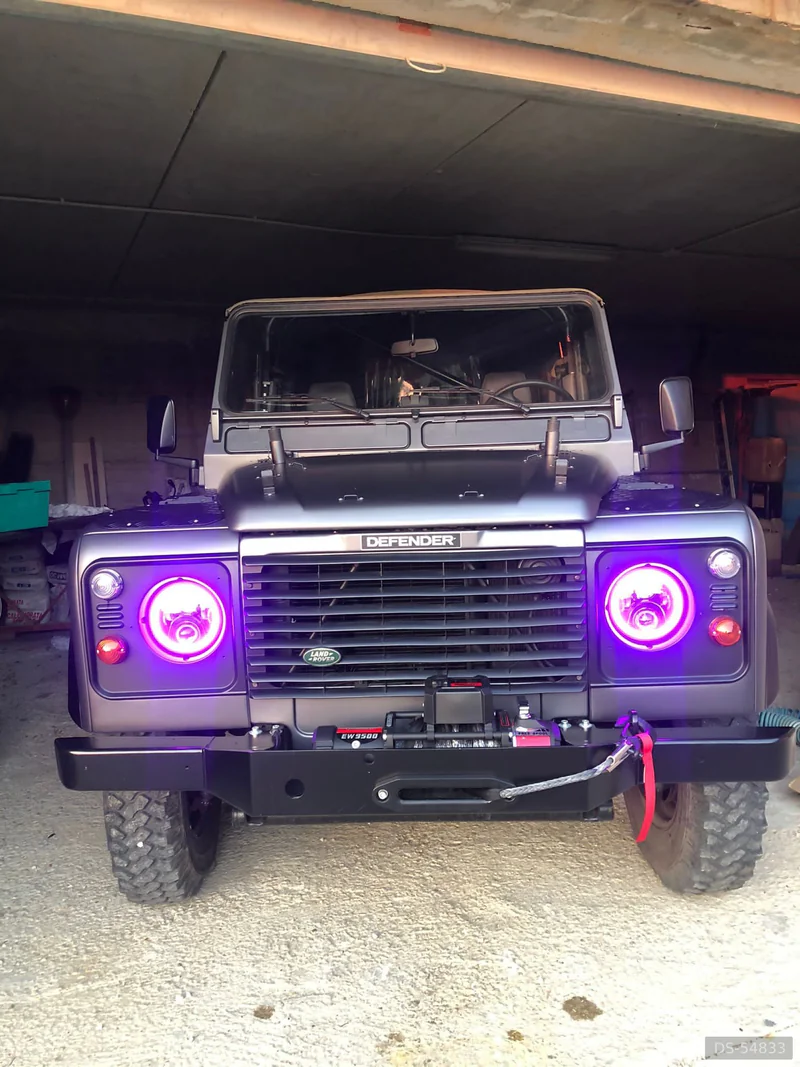1999 Land Rover Defender 90 Soft Top in Roma 5