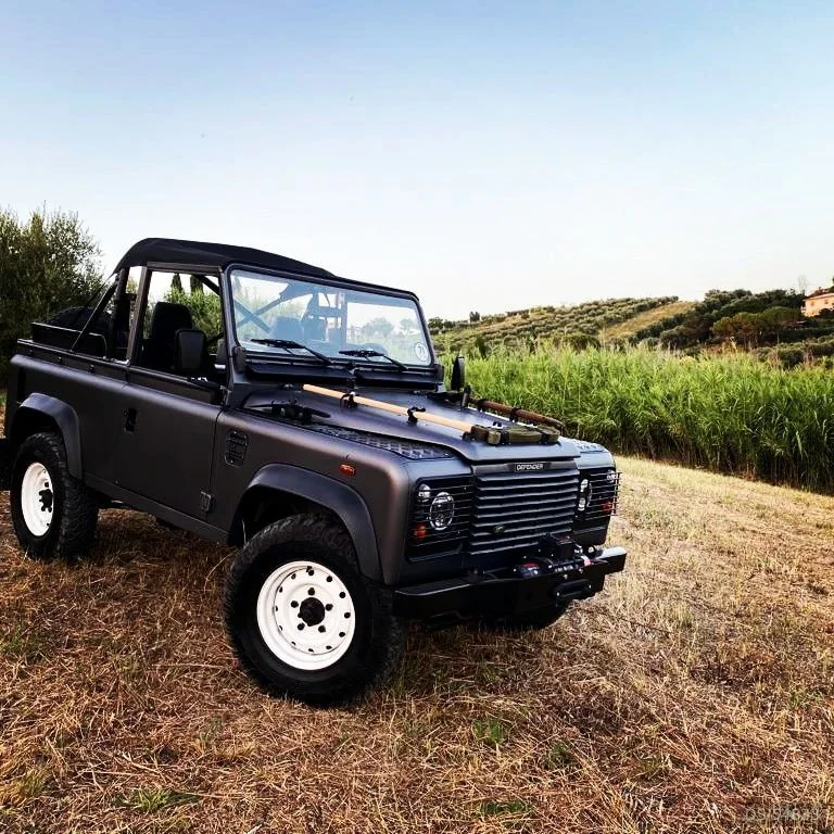 1999 Land Rover Defender 90 Soft Top in Roma 18