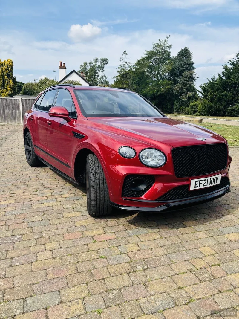 2021 Bentley Bentayga in Meopham 3