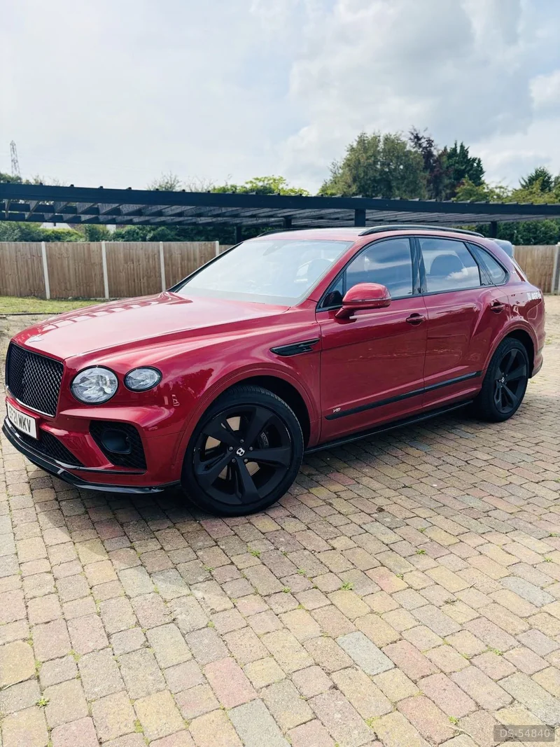 2021 Bentley Bentayga in Meopham