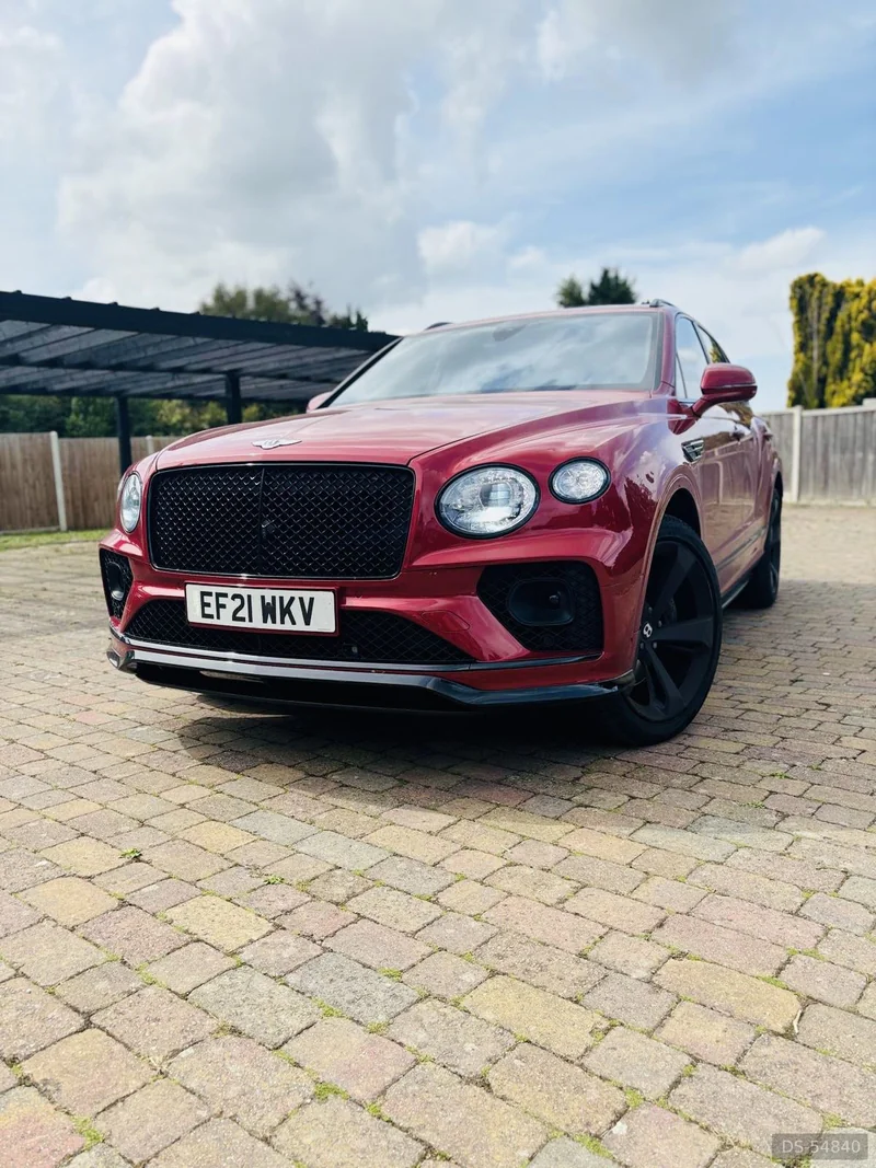 2021 Bentley Bentayga in Meopham 5
