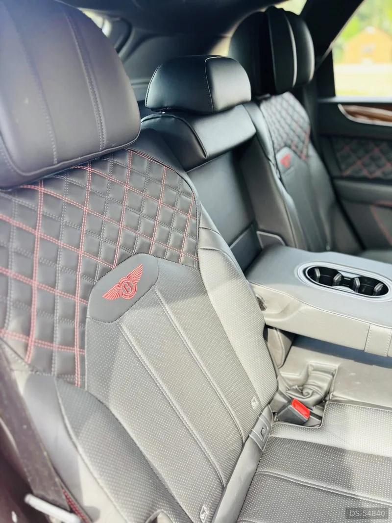 2021 Bentley Bentayga in Meopham 6
