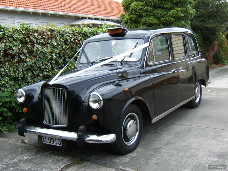 1977 Austin Fx4   London Taxi in Christchurch 1