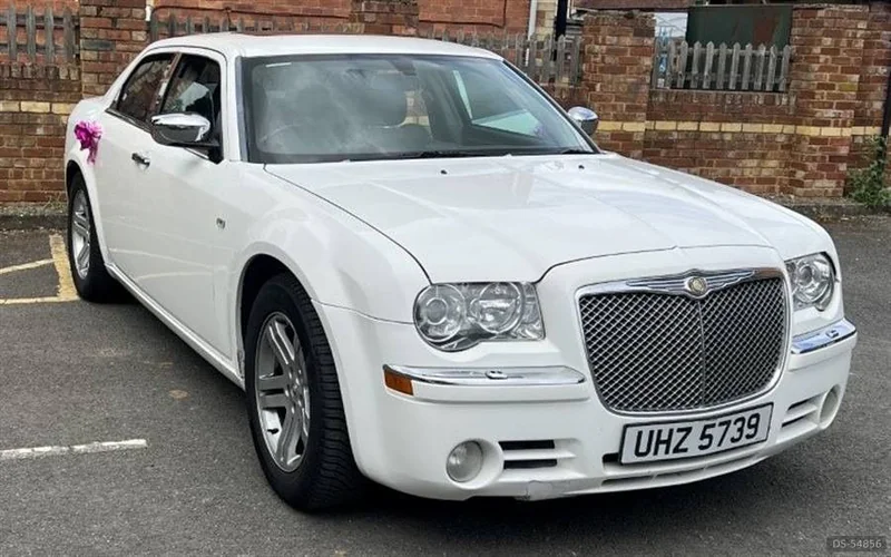 2000 Chrysler 300c Saloon in Birmingham 1
