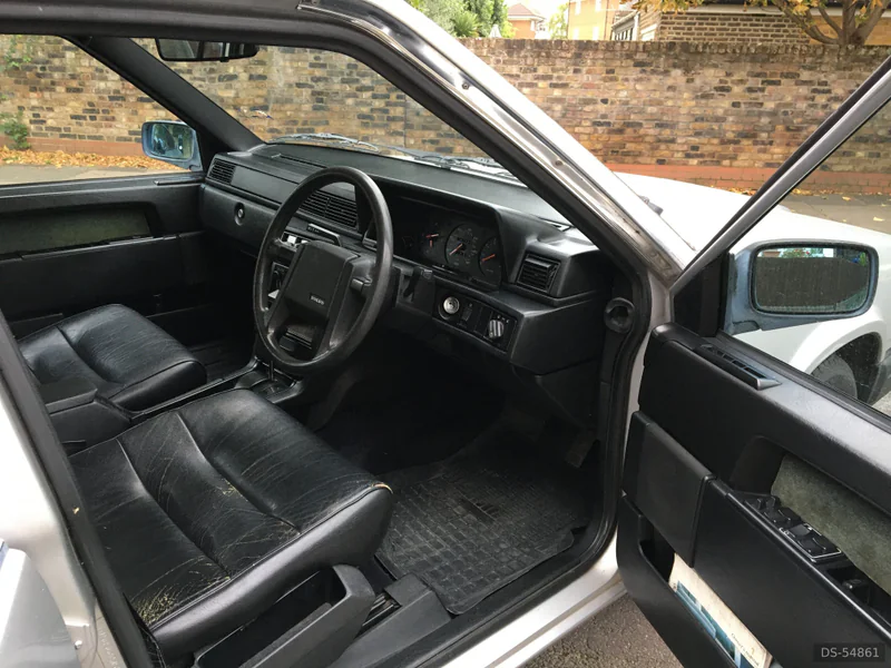 1988 Volvo 740 in London 4