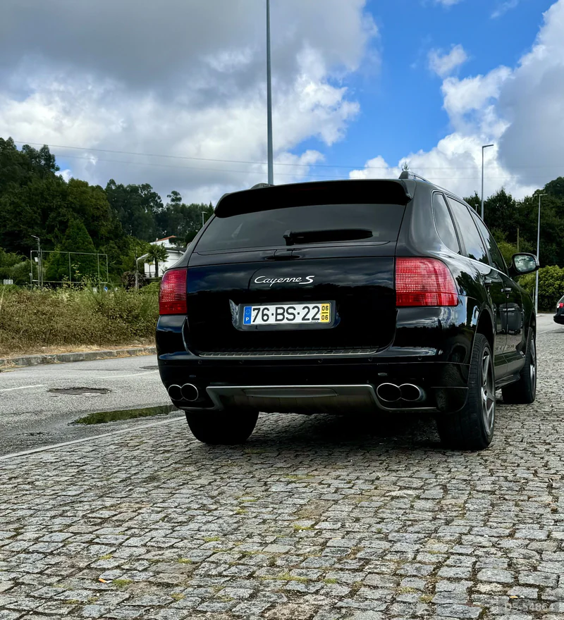 2006 Porsche Cayenne S in Paços De Ferreira 2