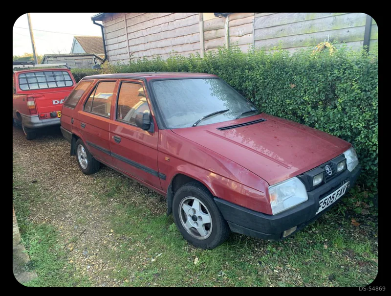 1989 Skoda Favorit Ls Estate in Burnham-on-sea 5