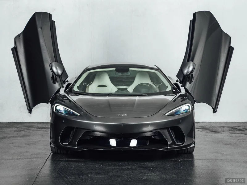 2024 McLaren Gt Coupe V8 in London