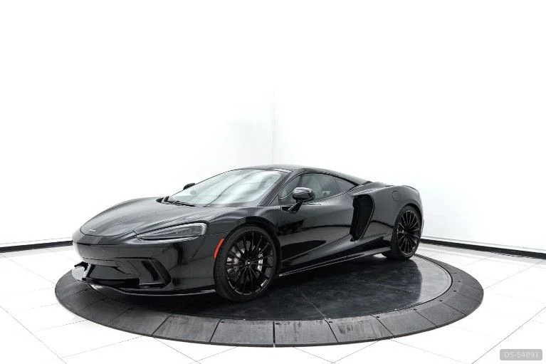 2024 McLaren Gt Coupe V8 in London 2