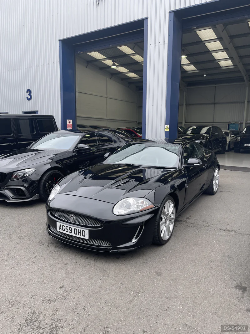 2010 Jaguar Xkr in London 2