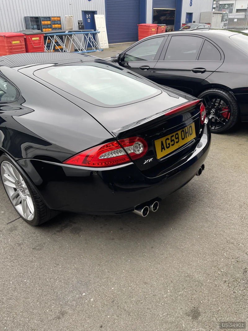 2010 Jaguar Xkr in London 6