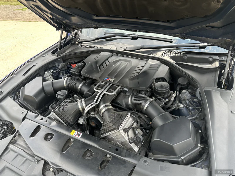 2013 BMW M6 in Gravesend 7