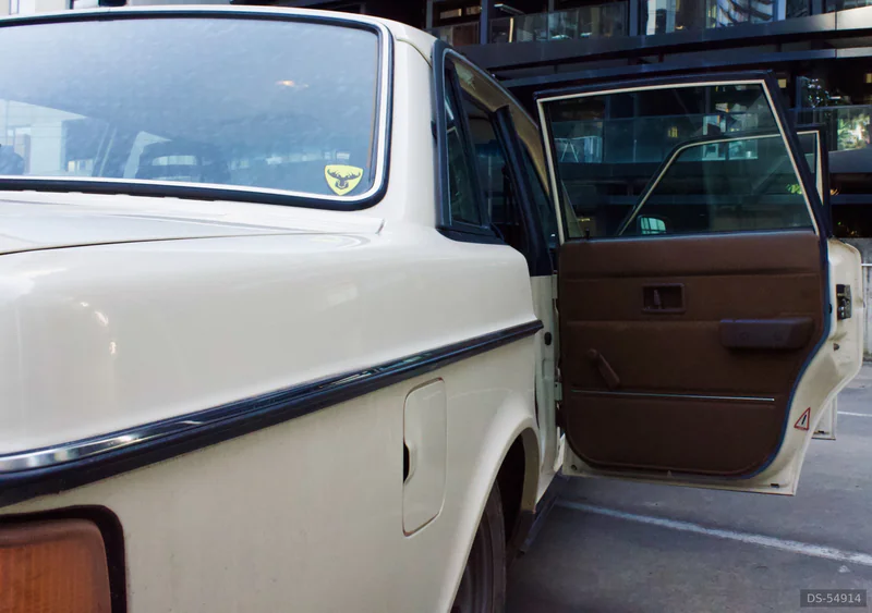 1988 Volvo 240 Gl in South Yarra 3